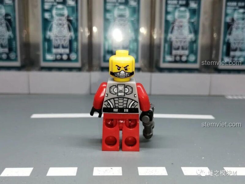 Đồ chơi lắp ghép Minifigure Robot LELE 70700, đội cam, hoàn thiện chi tiết, phù hợp bé trai 7 tuổi, giá bình dân.