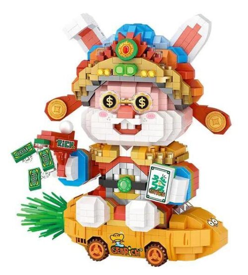 Mô hình Thần Tài Thỏ May Mắn LOZ 8138 cầm súng tiền và túi tiền, ngồi trên xe kéo tài lộc, chi tiết tinh xảo, màu sắc rực rỡ