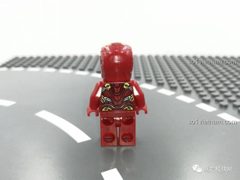 Minifigure Iron Man MK50 LY 76028, giáp đỏ vàng cổ điển, đồ chơi mô hình Kho Giáp Người Sắt