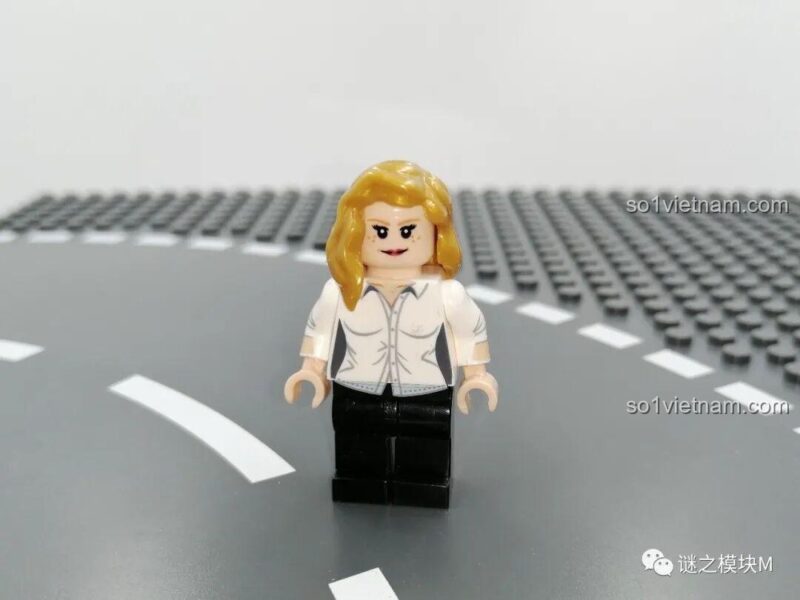 Minifigure Tony Stark LY 76028, chi tiết in ấn sắc nét, đồ chơi lắp ráp Căn Cứ Siêu Anh Hùng
