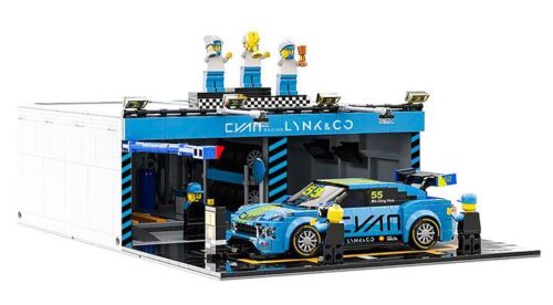 Bộ lắp ráp Gara sửa chữa và xe đua Lynk & Co 03 TCR LNK-03TCR với 4 minifigures. Đồ chơi mô hình cho bé trai 8 tuổi, giá tốt.