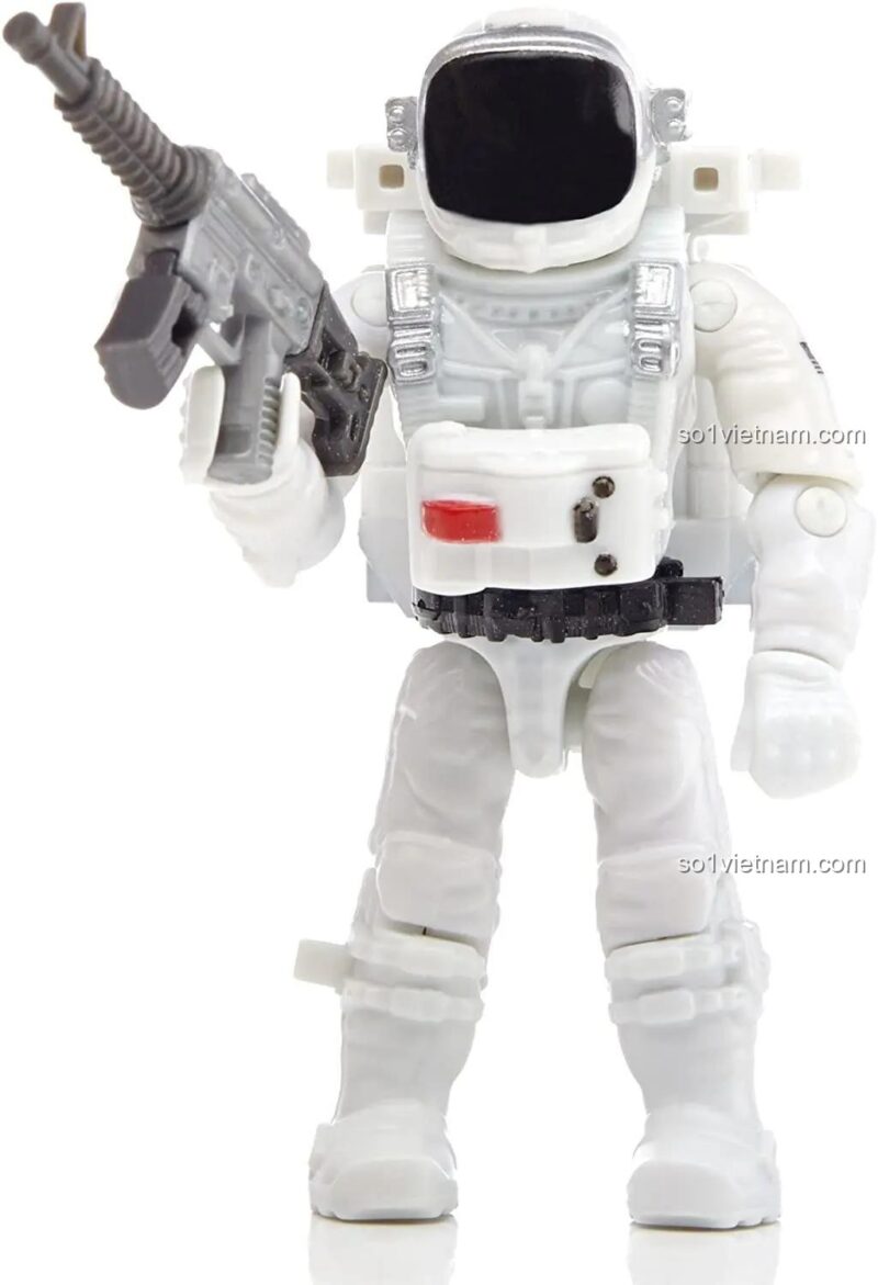 Cận cảnh minifigure phi hành gia trong bộ lắp ráp Vệ tinh ODIN 6863, trang bị vũ khí đầy đủ.