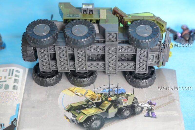 Đáy xe UNSC Gremlin Mega Bloks 96818, thiết kế vững chắc