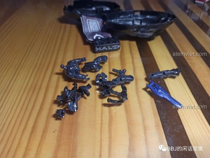 Halo: Metallic Onyx Covenant Drop Pod - Minifigure đã lắp ráp