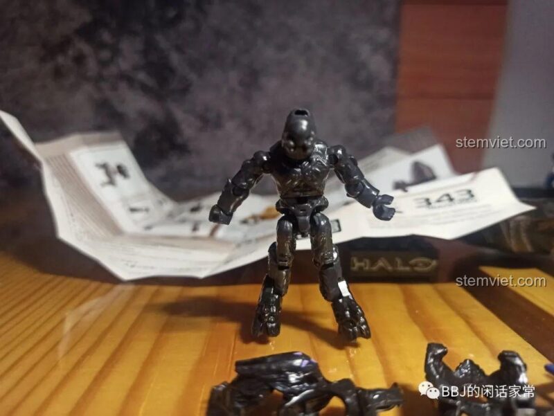 Halo: Metallic Onyx Covenant Drop Pod - Minifigure và hướng dẫn