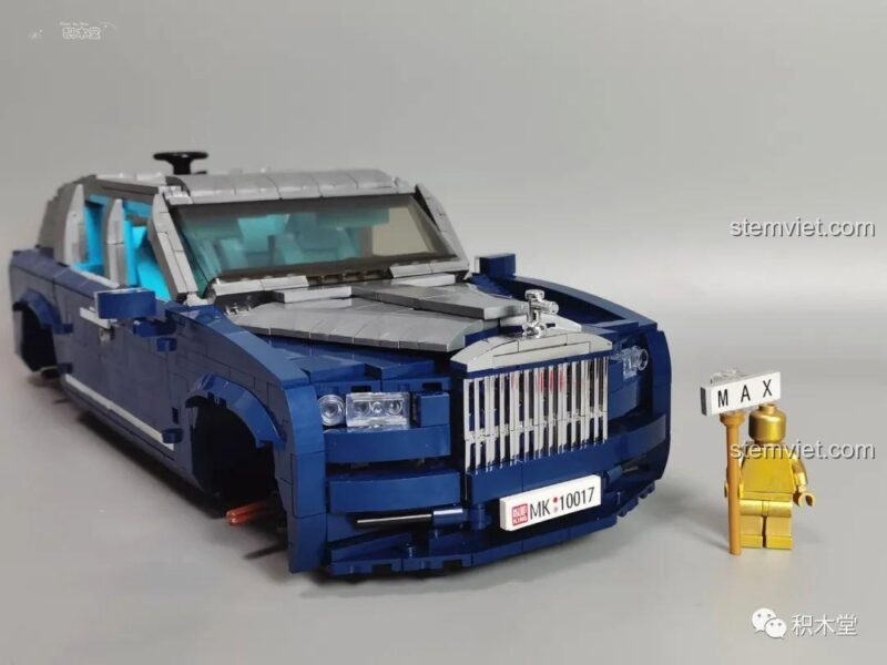 Mould King 017 Xe địa hình Rolls-Royce Cullinan - Hình ảnh thực tế mô hình Rolls-Royce Cullinan Mould King 10017 sau khi lắp ráp, thể hiện chi tiết và chất lượng sản phẩm.