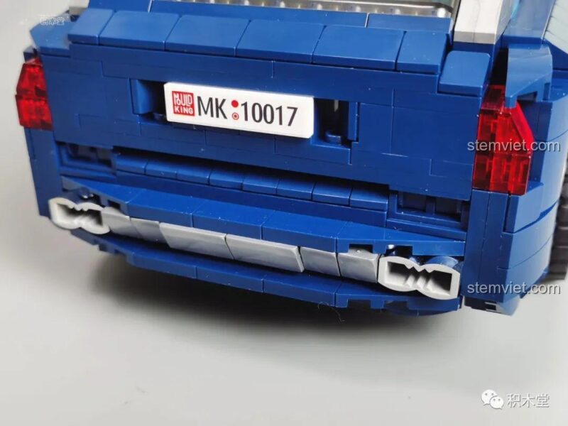 SUV hạng sang Rolls-Royce Cullinan Mould King - Hình ảnh thực tế mô hình Rolls-Royce Cullinan Mould King 10017 sau khi lắp ráp, thể hiện chi tiết và chất lượng sản phẩm.