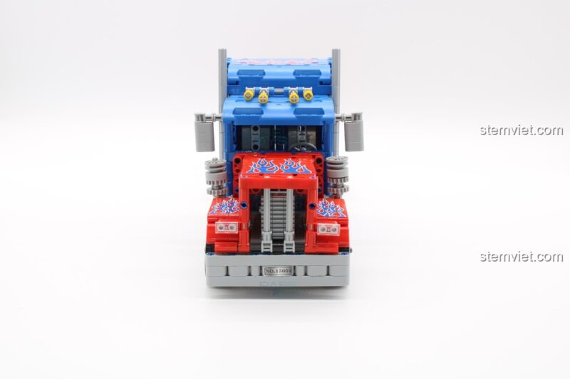 Bộ lắp ráp Xe Tải Optimus Prime 15001 có thể điều khiển bằng remote hoặc ứng dụng điện thoại, phù hợp cho bé trai.