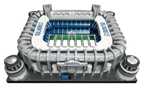 Mô hình chi tiết bộ lắp ghép Sân vận động Santiago Bernabéu 22026 nhìn từ trên cao, một món đồ chơi xây dựng tuyệt vời cho con trai 14 tuổi đam mê bóng đá.