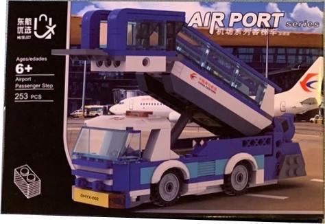 bộ lắp ghép Xe Thang Khách Sân Bay MUSELECT DHYX-002 cho con trai 6 tuổi, giá rẻ. Mô hình xe thang lên máy bay chi tiết.