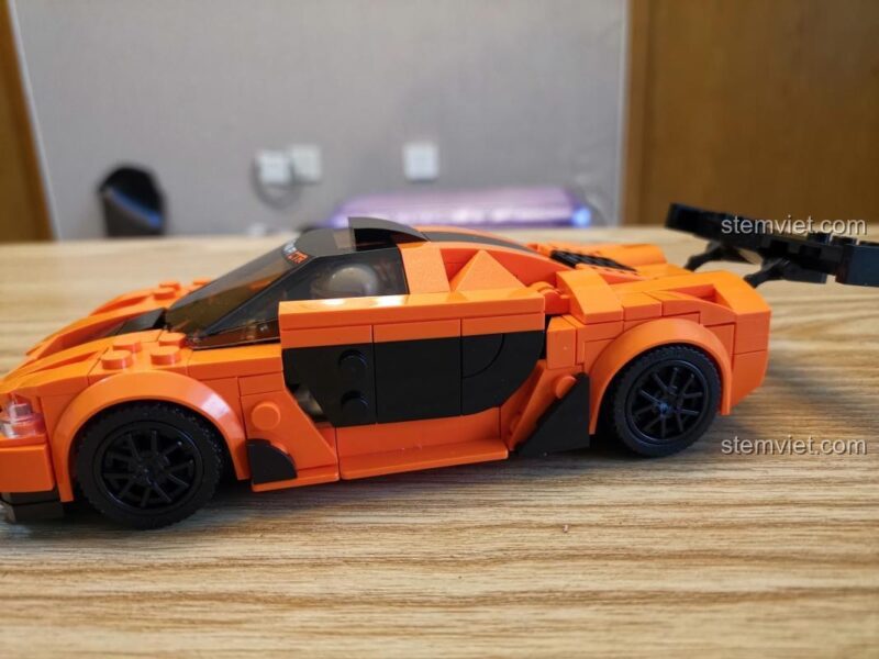 Ảnh chụp thực tế mô hình xe đua McLaren P1 GTR 666025.