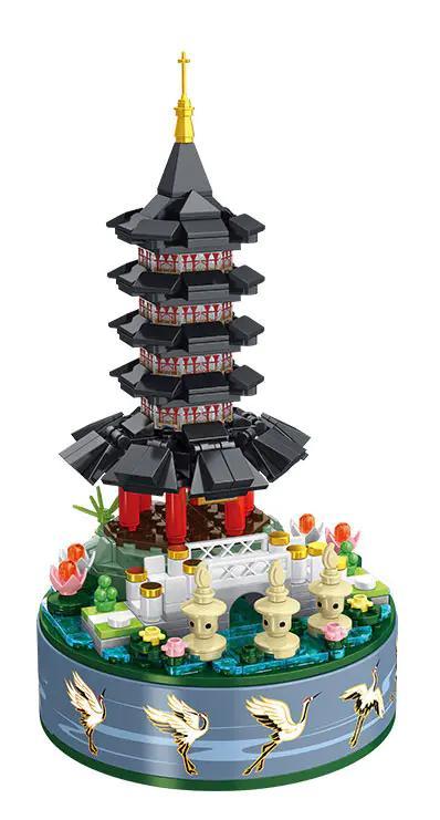 Mô hình Hộp nhạc Cảnh quan Tây Hồ PanlosBrick 656020 với Tháp Lôi Phong và các chi tiết trang trí, phù hợp cho bé 6 tuổi