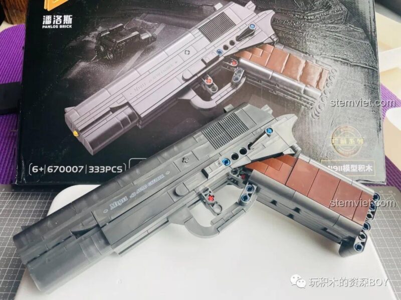 Mô hình súng lục M1911 PanlosBrick 670007 với băng đạn tháo rời, đồ chơi lắp ráp súng lục cho bé trai