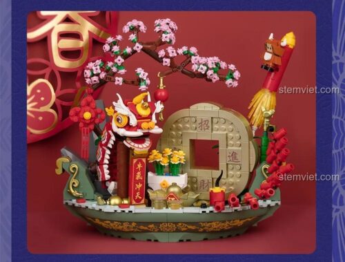 Mô hình Bồn Tụ Bảo Pantasy 18003 trên nền đỏ, bộ xếp hình Bồn Tụ Bảo Tết, đồ chơi xây dựng mang tài lộc, chi tiết in sắc nét, chất lượng cao.