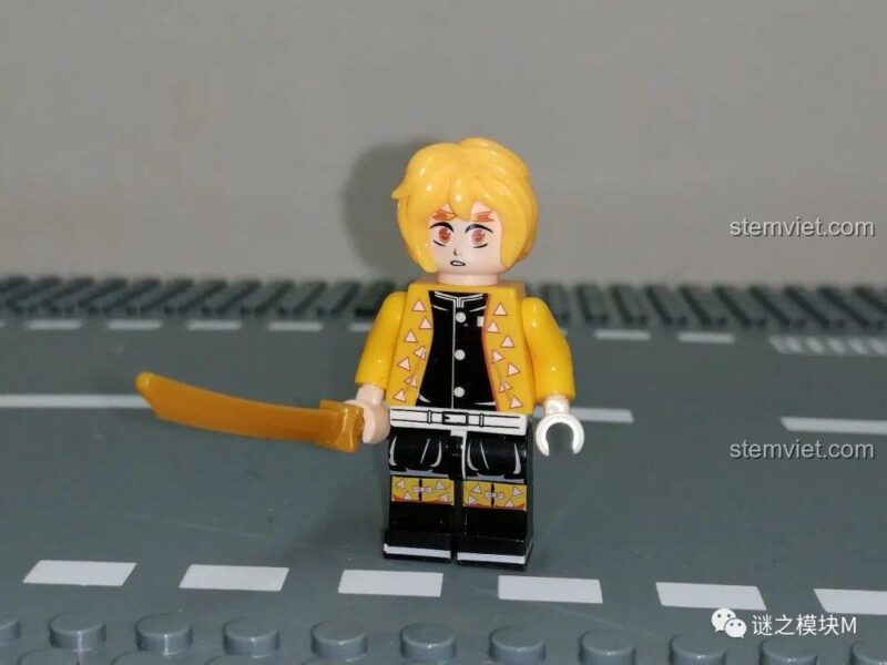 Minifigure Agatsuma Zenitsu trong bộ sưu tập PRCK 69612.