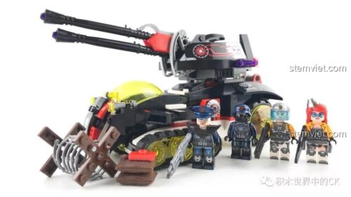 Ảnh review chi tiết đồ chơi mô hình QMAN 2715 và 4 nhân vật minifigures Klara, George, Otto, Finn.
