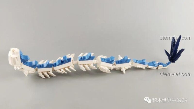 Thân của mô hình Rồng Ngao Bính S0102 đang lắp ráp
