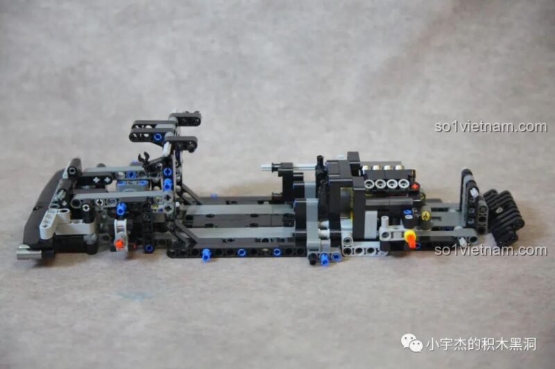 Cận cảnh các mảnh ghép technic chất lượng cao từ bộ Siêu xe AMG MJ Blocks.