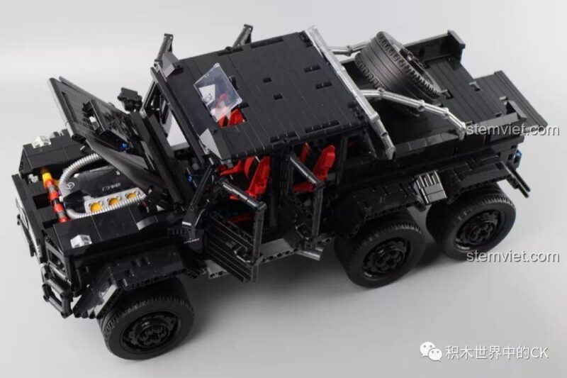 Mã QR code của người đánh giá sản phẩm Rael LEJ901 Quái vật địa hình G63 AMG 6x6.
