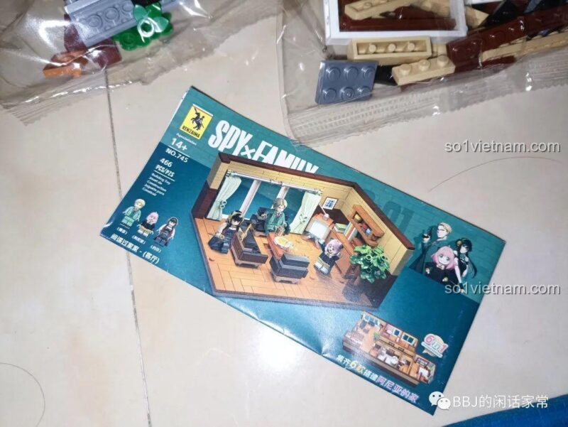 Hộp bộ lắp ghép Phòng khách Gia đình Điệp viên RENZAIMA 745, mô tả chi tiết sản phẩm và khả năng kết hợp 6in1, đồ chơi lắp ghép Ngôi nhà của Anya Forger cho thanh niên.