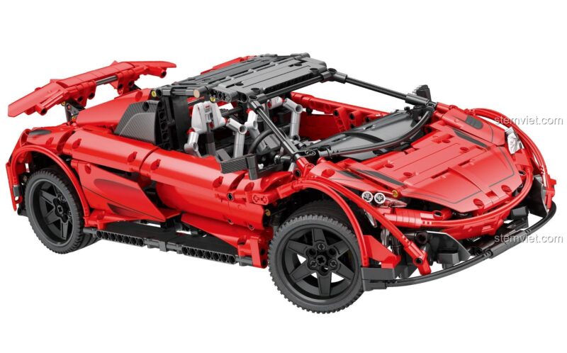 Mô hình Reobrix 11002 McLaren 675 LT Spider màu đỏ với kích thước 44x15x22.5cm, thể hiện chi tiết tinh xảo, bộ lắp ráp cho người đam mê tốc độ.