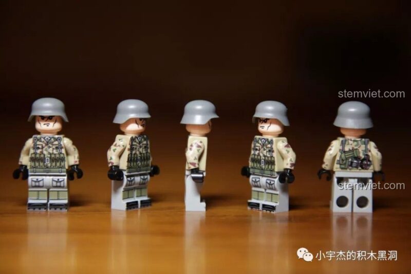Chi tiết các góc nhìn của minifigure lính Đức rằn ri trong bộ xếp hình SEMBO 101114.