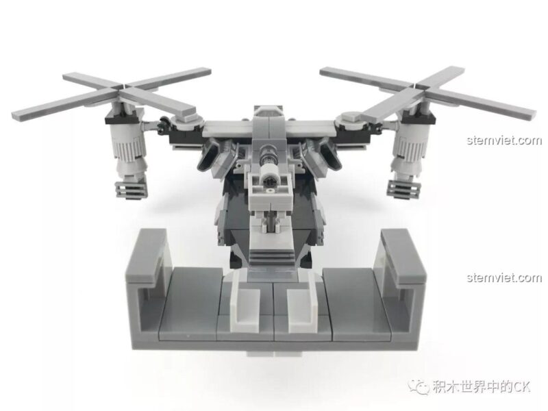 Trực Thăng Nghiêng Cánh Thần Chết SEMBO 12171 nhìn từ trên cao, thể hiện bố cục tổng thể và các chi tiết nhỏ, đồ chơi lắp ghép chất lượng cao.