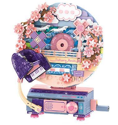 Mô hình hoàn thiện của bộ lắp ráp Hộp nhạc đĩa than hoa anh đào SEMBO 611100, một món đồ chơi mô hình sáng tạo cho bé gái 6 tuổi.