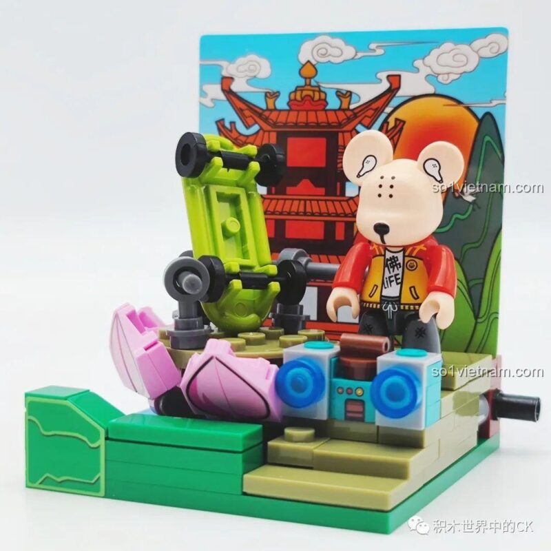 Chi tiết mô hình SEMBO 612008 Qee Du Lịch Gấu