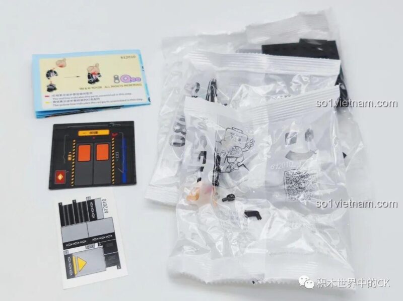 Chi tiết mô hình SEMBO 612008 Qee Du Lịch Gấu