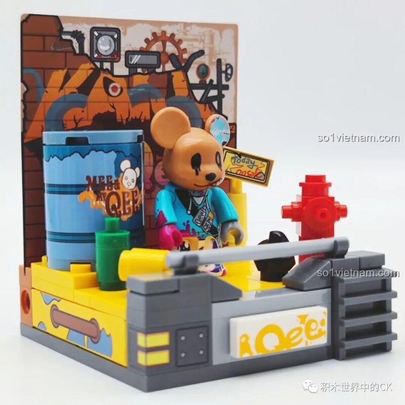 Mô hình Gấu Punk SEMBO 612009 với các chi tiết sáng tạo