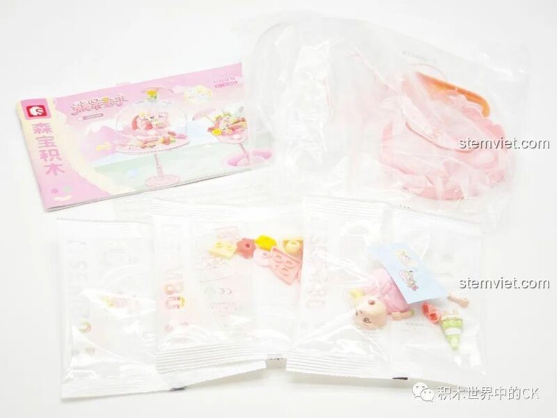 Mô hình Đèn Bánh Pudding Công Chúa 027 phát sáng, thể hiện vẻ đẹp tinh xảo và tính năng đèn LED, phù hợp bé gái 6 tuổi.