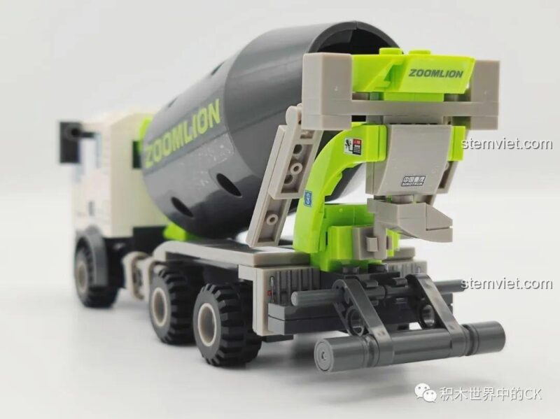 Ảnh so sánh kích thước các hộp trong bộ sưu tập xe công trình SEMBO Zoomlion.
