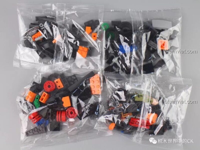 Mô hình robot biến hình từ xe đua Tri-Dagger X SEMBO Block 607041, đồ chơi sáng tạo 2 trong 1 cho bé trai