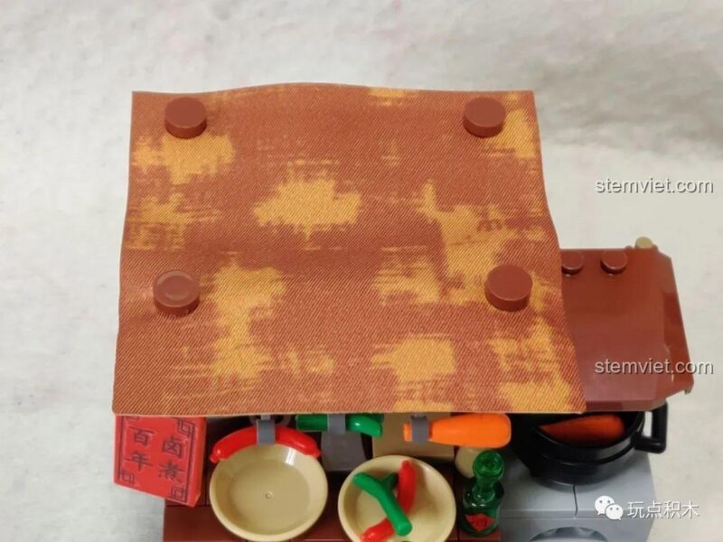 Mái che quán ăn bộ lắp ghép Sembo nhìn từ phía sau, đồ chơi mô hình phố cổ, chi tiết độc đáo.