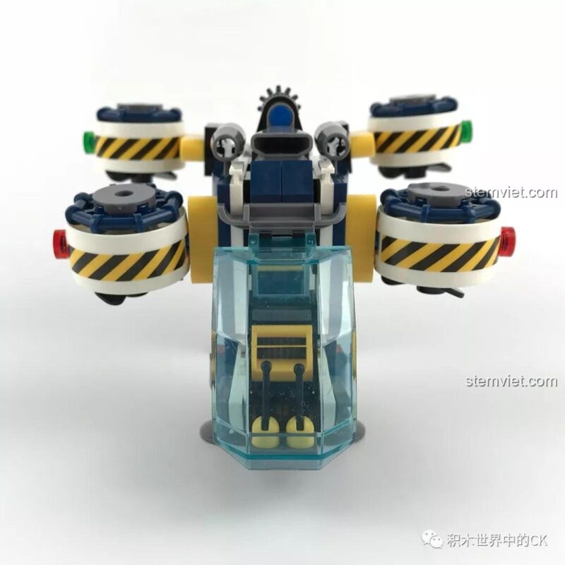 Mô hình Máy bay vận tải năng lượng tầm thấp Sembo SD9510 sau khi lắp ráp hoàn chỉnh.