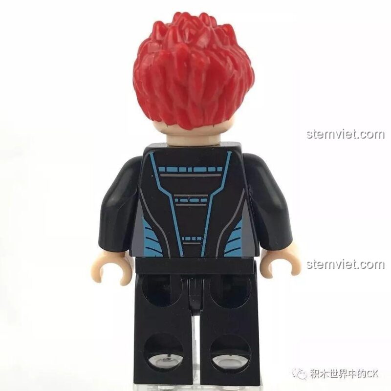 Minifigure Dương Uy Kiện với biểu cảm khác trong bộ đồ chơi mô hình SEMBO 9816, phù hợp bé trai 6-12 tuổi.