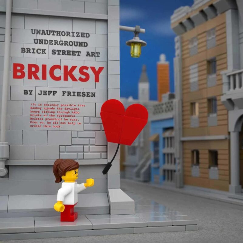 Sách nghệ thuật đường phố Banksy LEGO® Skyhorse Publishing ISBN9781634504799, khám phá sáng tạo độc đáo từ gạch LEGO®, phù hợp cho cả con trai và con gái 12 tuổi trở lên, giá tốt.