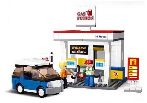 Chi tiết bộ đồ chơi xếp hình Sluban B0568 Trạm xăng, bao gồm hộp, 167 chi tiết và 2 minifigures. Phù hợp cho con trai trên 6 tuổi.