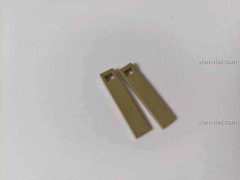 Các mảnh ghép hiếm của đồ chơi mô hình Sluban M38-B0709 Xe Tăng Siêu Nhẹ CV33, tăng giá trị sưu tầm.