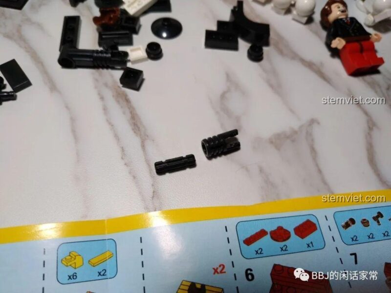 Quá trình lắp ráp 72100 Mickey Mecha