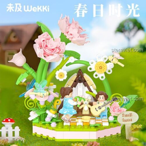 Ảnh quảng cáo đồ chơi xếp hình Wekki 516152, mô tả cảnh cặp đôi ngồi dưới những bông hoa khổng lồ màu hồng, tạo nên một khung cảnh mùa xuân thơ mộng. Giá tốt cho bé gái.
