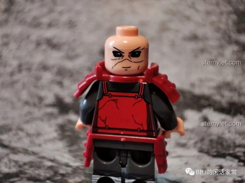 Ảnh review minifigure Senju Hashirama (Hokage Đệ Nhất) trong trạng thái Uế Thổ Chuyển Sinh, bộ WM6108. Đồ chơi mô hình nhân vật Naruto WM Blocks.