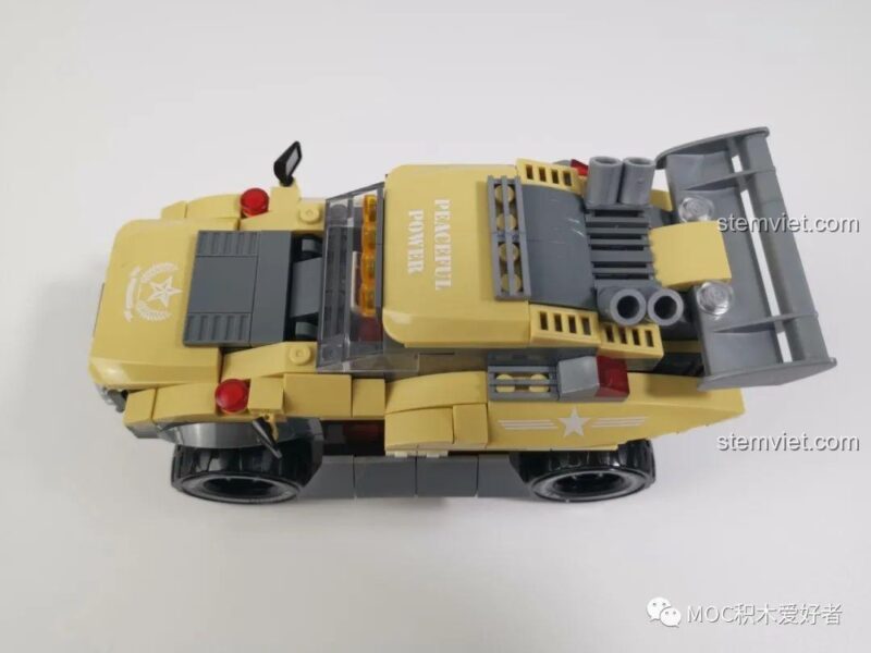 WOMA C0193 đồ chơi lắp ghép xe địa hình quân đội, bộ đồ chơi WOMA, đồ chơi mô hình cho bé trai 6 tuổi.