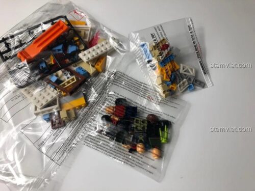 Các túi mảnh ghép bộ lắp ráp WOMA C0195 Trở Lại Chiến Trường: Xâm Nhập Sâu Vào Địch, chất liệu nhựa an toàn.