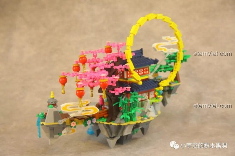 Mặt sau của hai minifigure tiên nữ trong bộ xếp hình Túy Hoa Các WOMA C0349