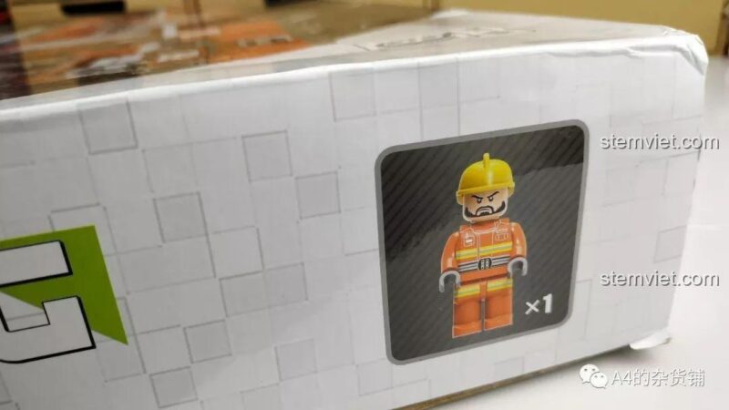 Các mẫu xe cứu hỏa lắp ráp của Xingbao, bao gồm bộ lắp ghép Xingbao XB-03030 Xe Cứu Hỏa Chữa Cháy.