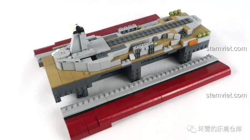 Phần sàn tàu của Thiết giáp hạm USS Missouri XB-06030, bộ lắp ghép Xingbao, chi tiết tỉ mỉ, đồ chơi mô hình quân sự.