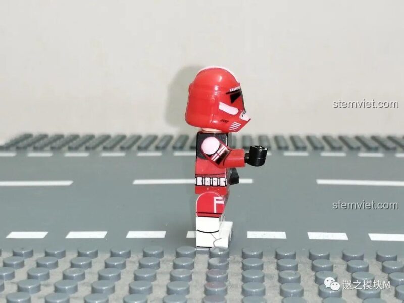 Bộ 8 Minifigure Chiến Binh Sao Hỏa XINH X0300 - 327th Legion Commander