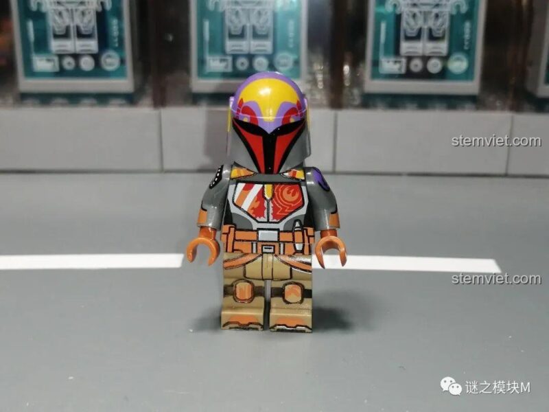 Mặt sau của Minifigure Vizsla XINH X0307, chi tiết áo choàng, đồ chơi lắp ráp Chiến tranh giữa các vì sao.